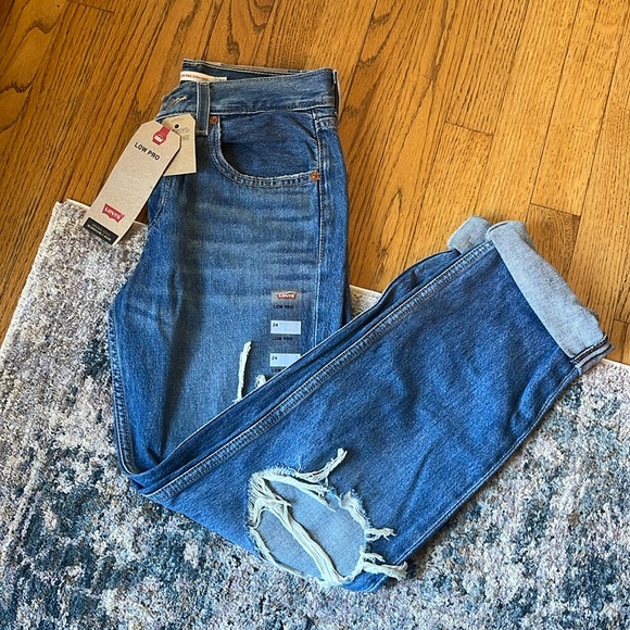 Levi's Pants - Levi’s NWT Low Pro Straight Leg Mid Rise Sz 24